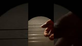 anh khóc, vì giờ đây anh đã mất em rồi