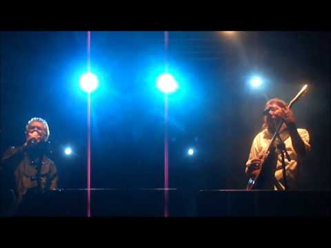 Lenine e Zeh Rocha   Raoni + Cirandar Ao vivo no show Baque Solto 30 anos, no Baile Perfumado   Reci