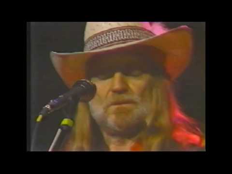 Willie Nelson live at Budokan 1984 - Angel flying too close to the ground