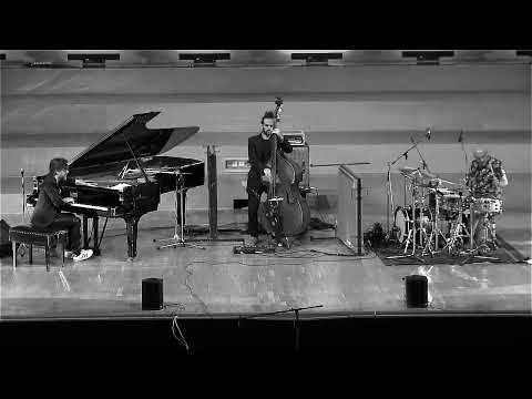 Andrea Manzoni - Live at Slovensky Rozhlas