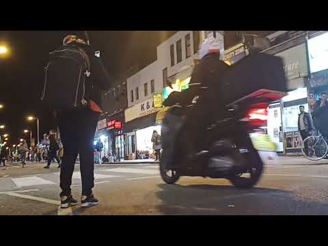 Ruth Brown sings in Peckham during COVID19 times