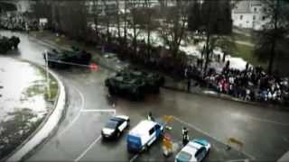preview picture of video 'Военный парад в Нарве/ The military parade in Narva (Estonia) 02/24/2015'