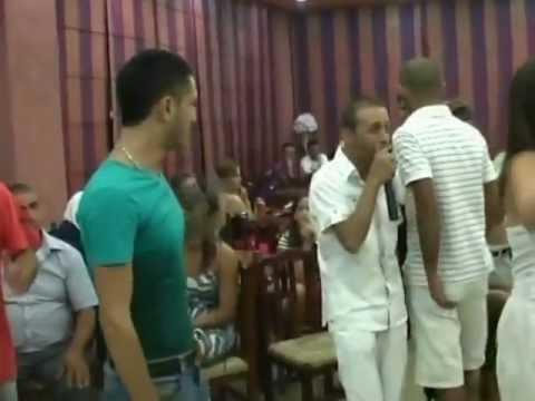 Mondi Vogel Gracian Caka Valbona Hallili Kujtim Shehu Ladi Bujarit Artur Gunga  ne Bar Xhejson