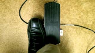 Video thumbnail for Fender Fuzz Wah by Harmony_Hunter