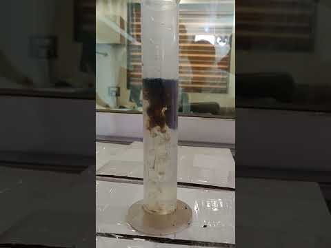 Black humic acid flakes