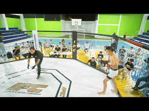 IFC 10  LEONARDO vs MAURICIO