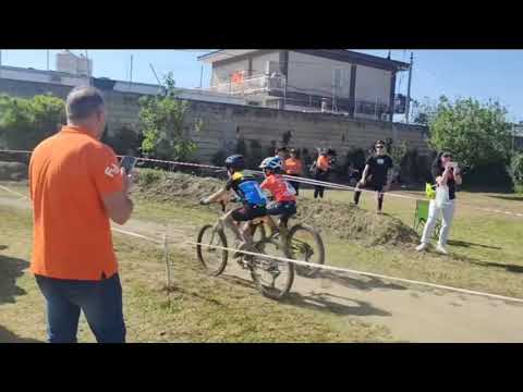 Ratmir’s MTB Debut in Italy – Brave Ride into the Top 10!🚴‍♂️🇮🇹 #cycling #ciclismo #cyclingkids