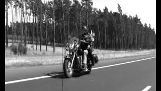 preview picture of video 'MOTO TEAM ŁASIN * CLIP * W drodze na zlot !!!!  zapraszamy na www.dk-lasin.pl'