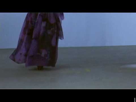 London: Matthew Williamson fashion show- Women's Ready to Wear Spring/Summer 2010