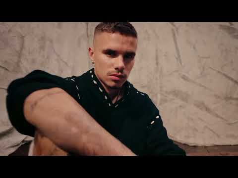 FENTY x PUMA AVANTI BY RIHANNA