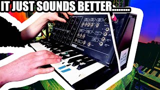 Video thumbnail for The KORG MS10 IS THE BEST SYNTH.. better than the MS20 (in my opinion :O.). by LOOK MUM NO COMPUTER
