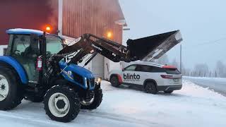 جرار بعجلات New Holland T4.55 | صورة 4 - Agroline