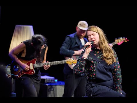 Emma Frank - "The Table" @ musig im pflegidach, Muri