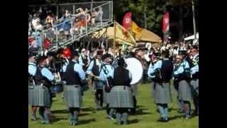 preview picture of video '2014 Ligonier Highland Games # 12 Band judging and Caber Toss - 2'