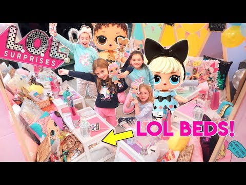 LOL DOLLS SURPRISE SLEEP OVER PARTY! *we didn't tell her it was her birthday*