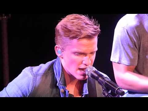 Cody Simpson - All Day (acoustic sessions) Cambridge MA