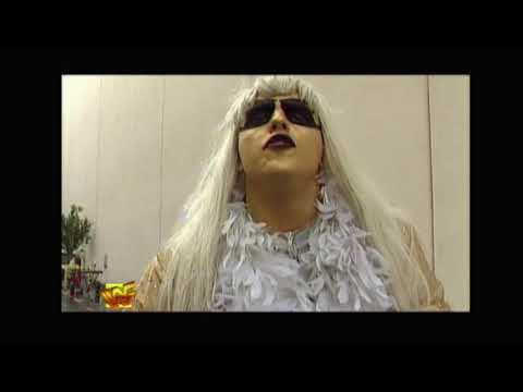 WWF Raw 3/25/1996 - Goldust Gets ready For Wrestlemania