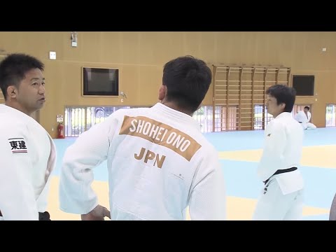 Shohei Ono crushes his opponents at training
