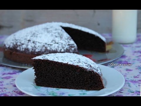 TORTA AL LATTE CALDO E CACAO