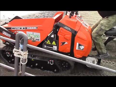 MOTOCARRIOLA CINGOLATA CORMIDI C 1500 DIESEL - IN AZIONE SPIAGGIA ARENZANO S. BAMBINO GESU' PRAGA 4