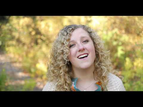 Yo Trato De Ser Como Cristo [Official Music Video] | Allie Gardner | Español