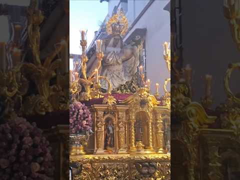 Angustias al son de 'Un recuerdo' frente a San Pedro #semanasanta #cordoba #juevessanto