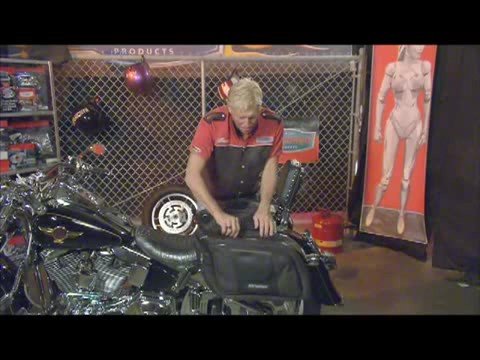 Kuryakyn Gran-Throwover Saddlebags