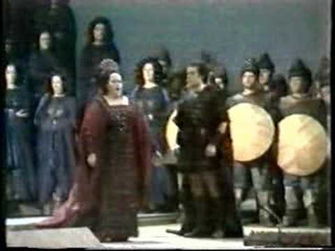 Montserrat Caballé - Norma Final Scene Part 1
