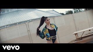 Musik-Video-Miniaturansicht zu Bad Behaviour Songtext von Mabel