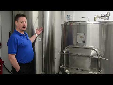 Commercial brewery setup and beer brewing equipment