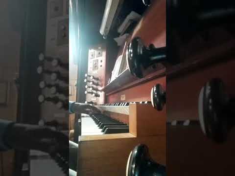 Mu nsi y’omu ggulu (Luganda Hymn 228)