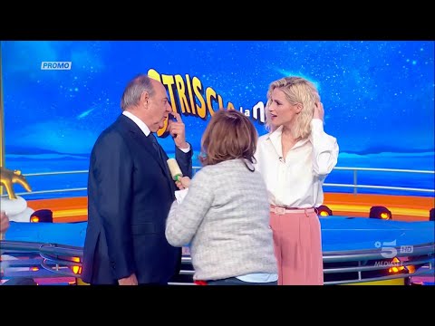 Canale 5 - Errore fuorionda Striscia (13.04.2023)