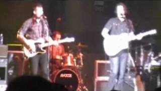 Downhere-Live-We are a Cathedral made of people-Vancouver 2010.wmv