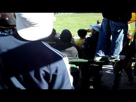 "Aldosivi - Tiro Federal 02-10-2010 (06)" Barra: La Pesada del Puerto &bull; Club: Aldosivi