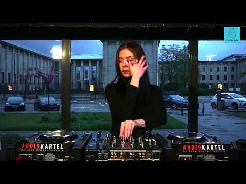 The Blue Oyster: MERVH / 07.05 / 19 - 20