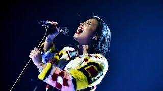 Demi Lovato - Confident (Radio 1&#39;s Teen Awards 2015)