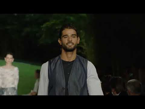 Giorgio Armani Spring-Summer 2022 at Milan Fashion Week #MFW #SS22