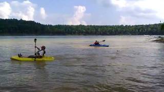 preview picture of video 'Kayaking at Edgewater Resort http://www.edgewatertaylorsvillelake.com/'