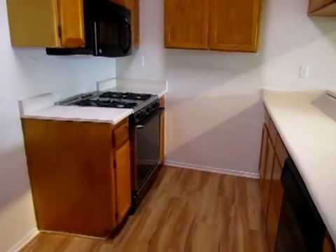 PL2541 - Large 2+2 STUDIO CITY Apartment For Rent!