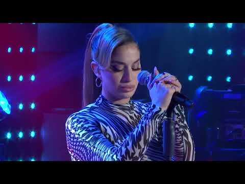 La Zarra - Fille de joie (Live) - Le Grand Studio RTL