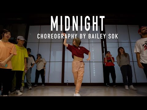 Mike WiLL Made-It, Tessa Thompson, Gunna "Midnight" Choreography by Bailey Sok