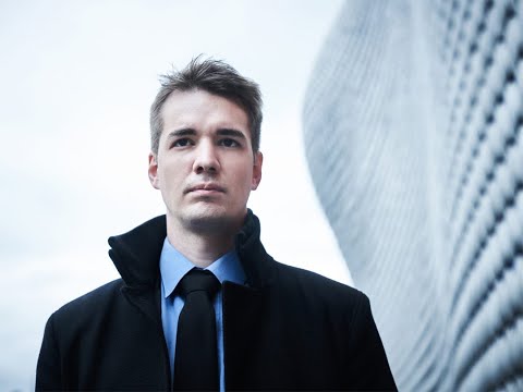 Daniel Lebhardt plays Bach, Brahms and Beethoven