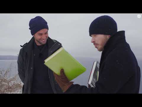 Alexander Wiberg går igenom topplistan med fantasyböcker för en måttligt road Måns Zelmerlöw