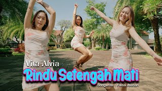 Download lagu Vita Alvia - Rindu Setengah Mati [ ] mp3