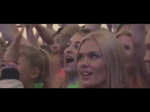 David Guetta  Glowinthedark ft. Harrison - Ain't A Party (Official)