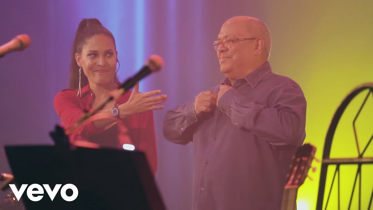 Canción (De qué callada manera)