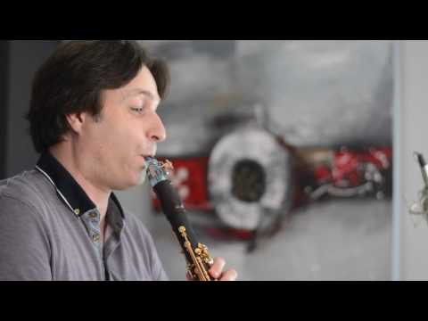 Rhapsodie for solo clarinet by G. Miluccio. Jose Franch-Ballester, clarinet.