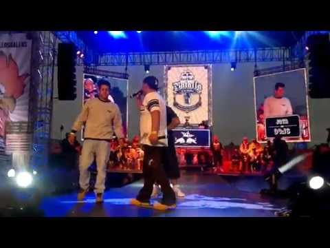 JOTA (trujillo) vs STICK - octavos de Final - Red Bull Batalla de los Gallos Perú 2015