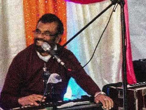 Solona Girdharrie - Soorsartee kharay doh Bhaiya