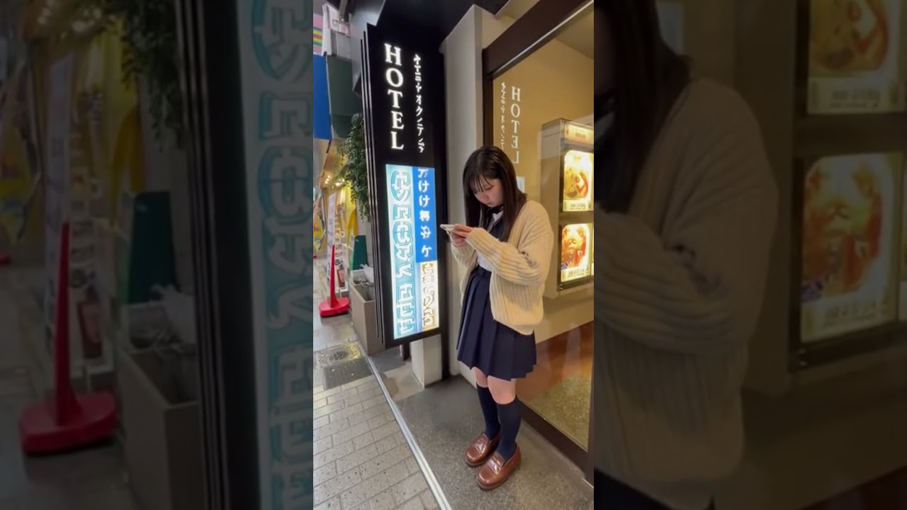 そこで待っているだけで誤解されますよ？